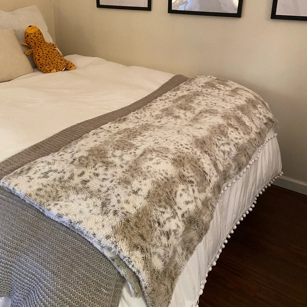 Furry Cheetah Print Throw Blanket